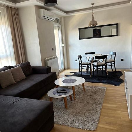 Apartman Dm Belgrád Kültér fotó